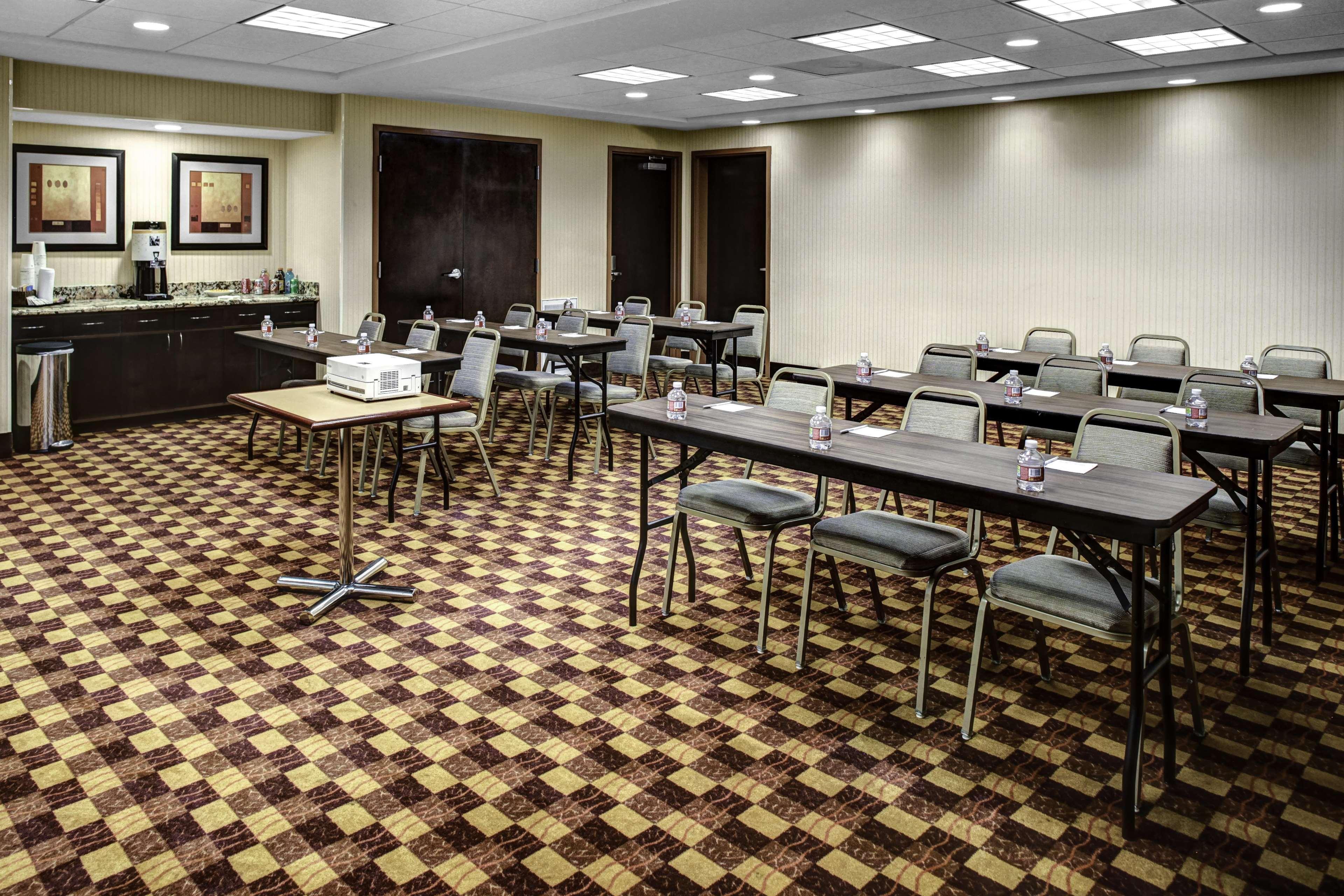 Hampton Inn And Suites Bakersfield / Highway 58 Ngoại thất bức ảnh