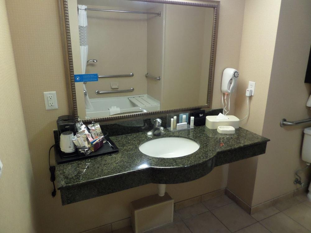 Hampton Inn And Suites Bakersfield / Highway 58 Ngoại thất bức ảnh